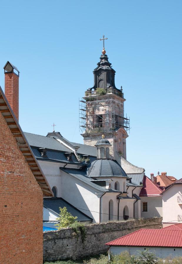Гетьманські Палати , Старе Місто, 2 Спальні, Балкон-Тераса , 85 М Кв Kamianets-Podilskyi Exterior photo